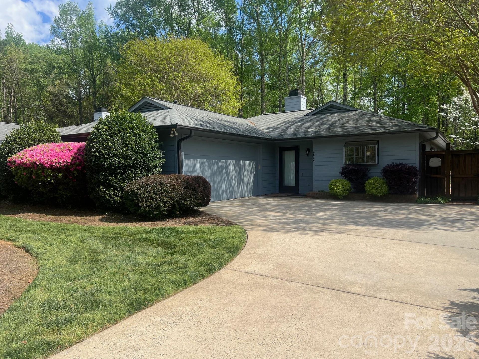 9024 St Lucia Lane, Charlotte, NC 28277 Main Photo