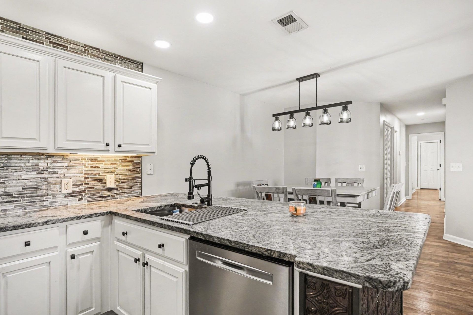 19 Pistachio Loop Photo 8