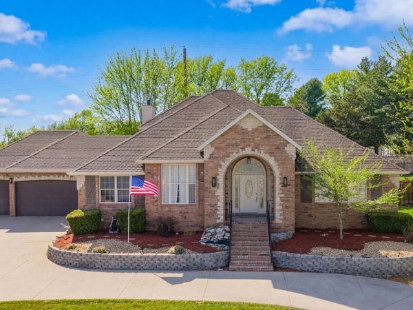 2915 N 25th Street, Ozark, MO 65721