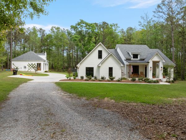 75 Otis Lee Rd., Petal, MS 39465