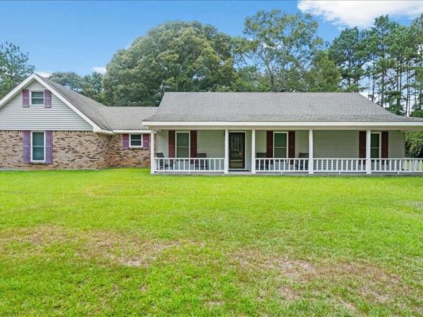 7585 Mississippi 35, Bassfield, MS 39421