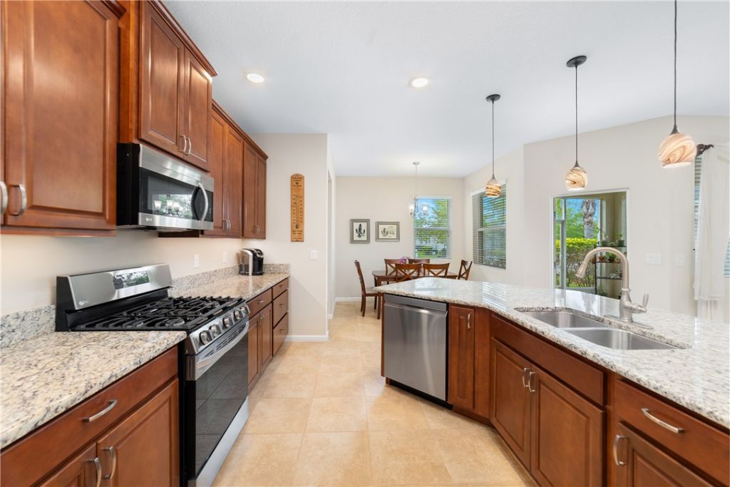 1410 Caddy Court, Vero Beach, FL 32966 Photo