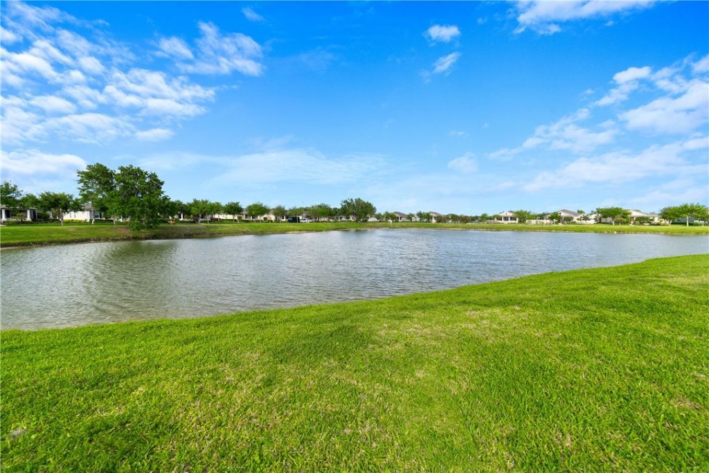 1410 Caddy Court, Vero Beach, FL 32966 Photo