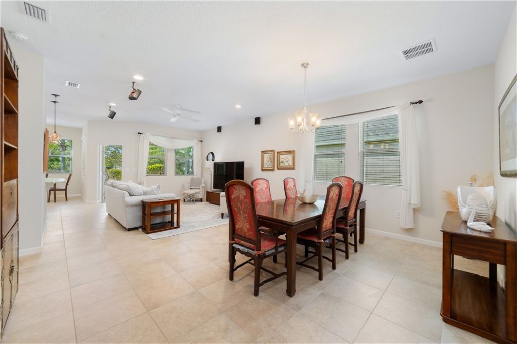 1410 Caddy Court, Vero Beach, FL 32966 Photo