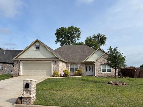 38 Lone Oak Boulevard, Pottsboro, TX 75076