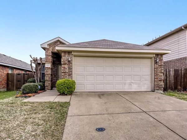 4010 Ridgetop Drive, Heartland, TX 75126