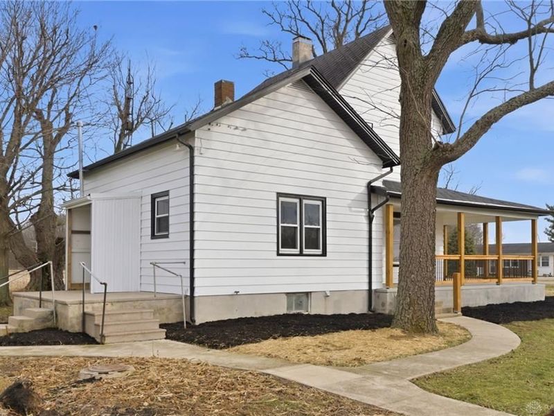 1213 W Holtzmuller Road, West Manchester, OH 45382 Photo 3