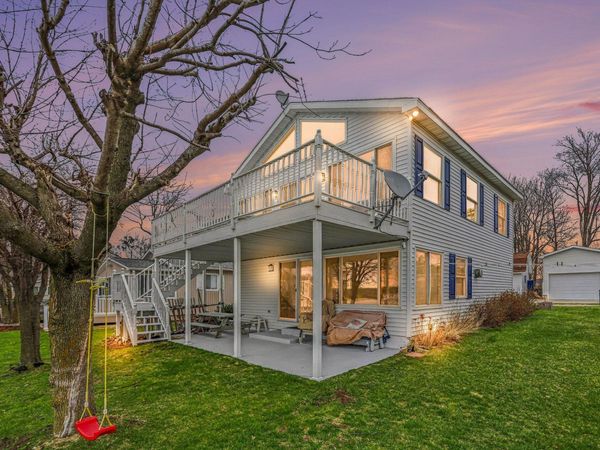 828 N Werners Landing Drive, Bronson, MI 49028