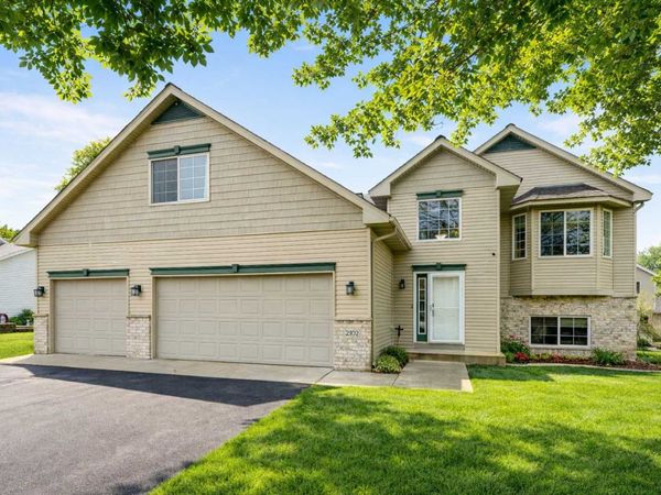 2102 Whitetail Run, Buffalo, MN 55313