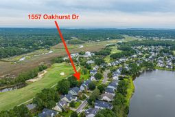 1557 Oakhurst Drive photo 4