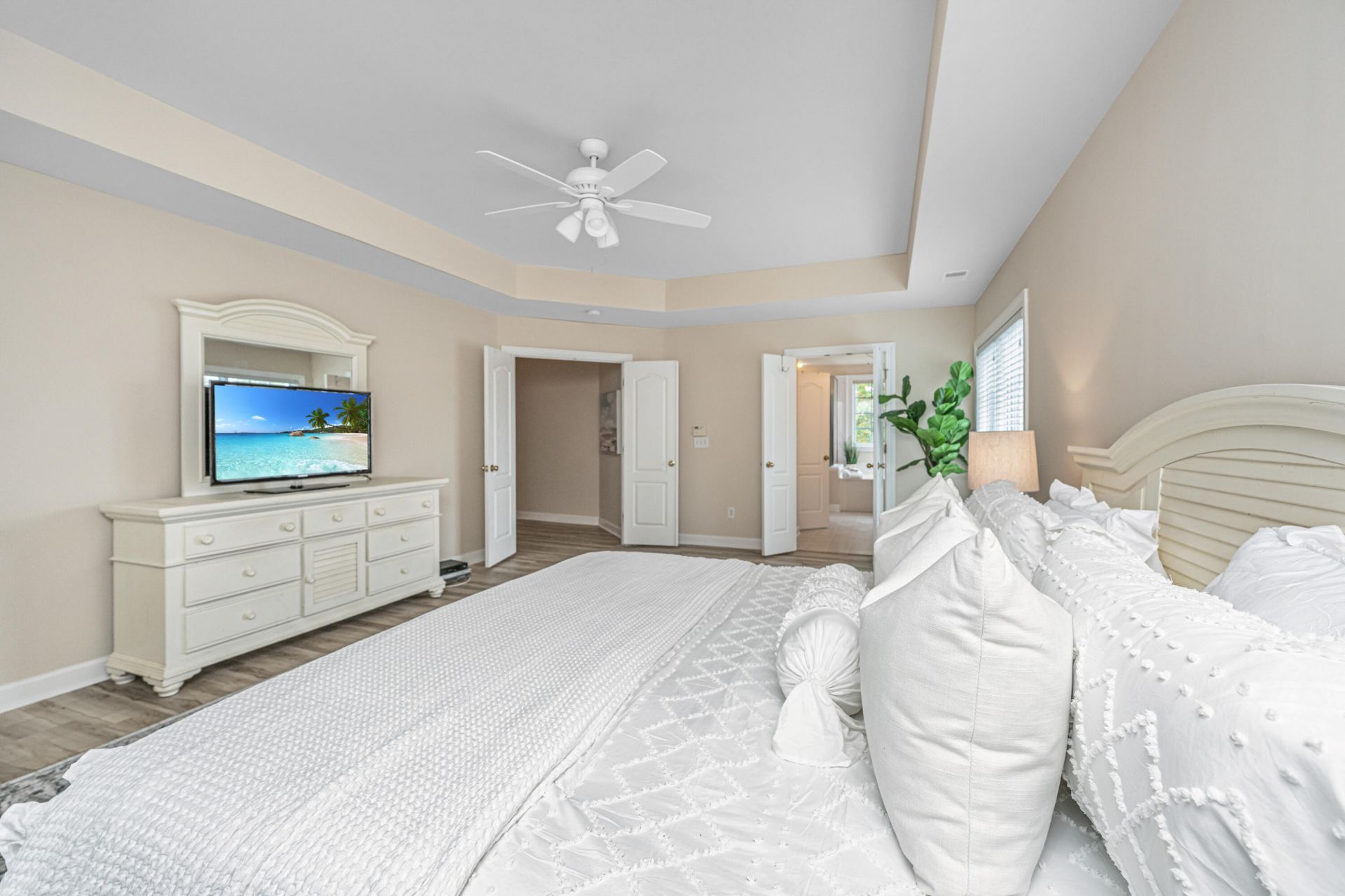 1557 Oakhurst Drive Photo 34