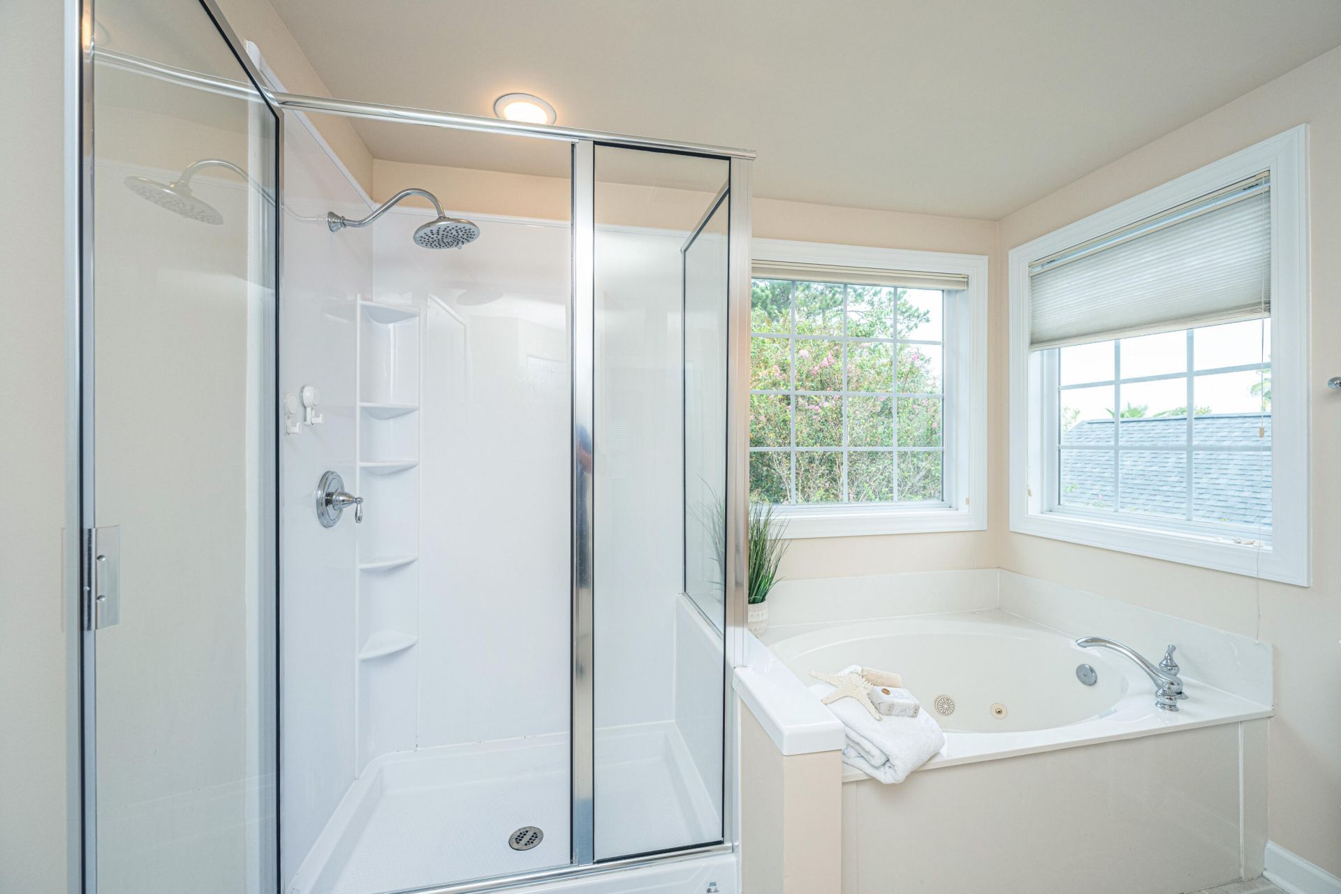 1557 Oakhurst Drive Photo 38