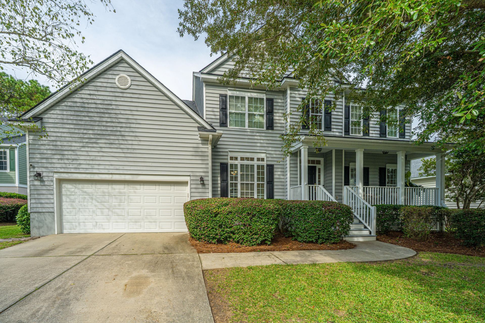 1557 Oakhurst Drive Photo 6