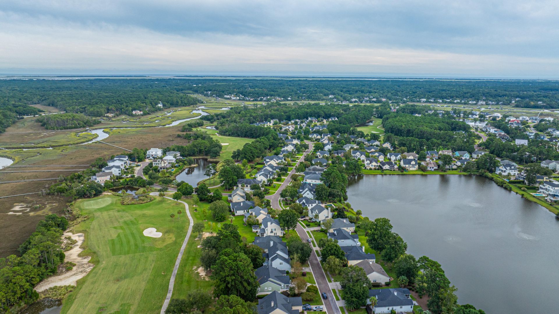 1557 Oakhurst Drive Photo 62