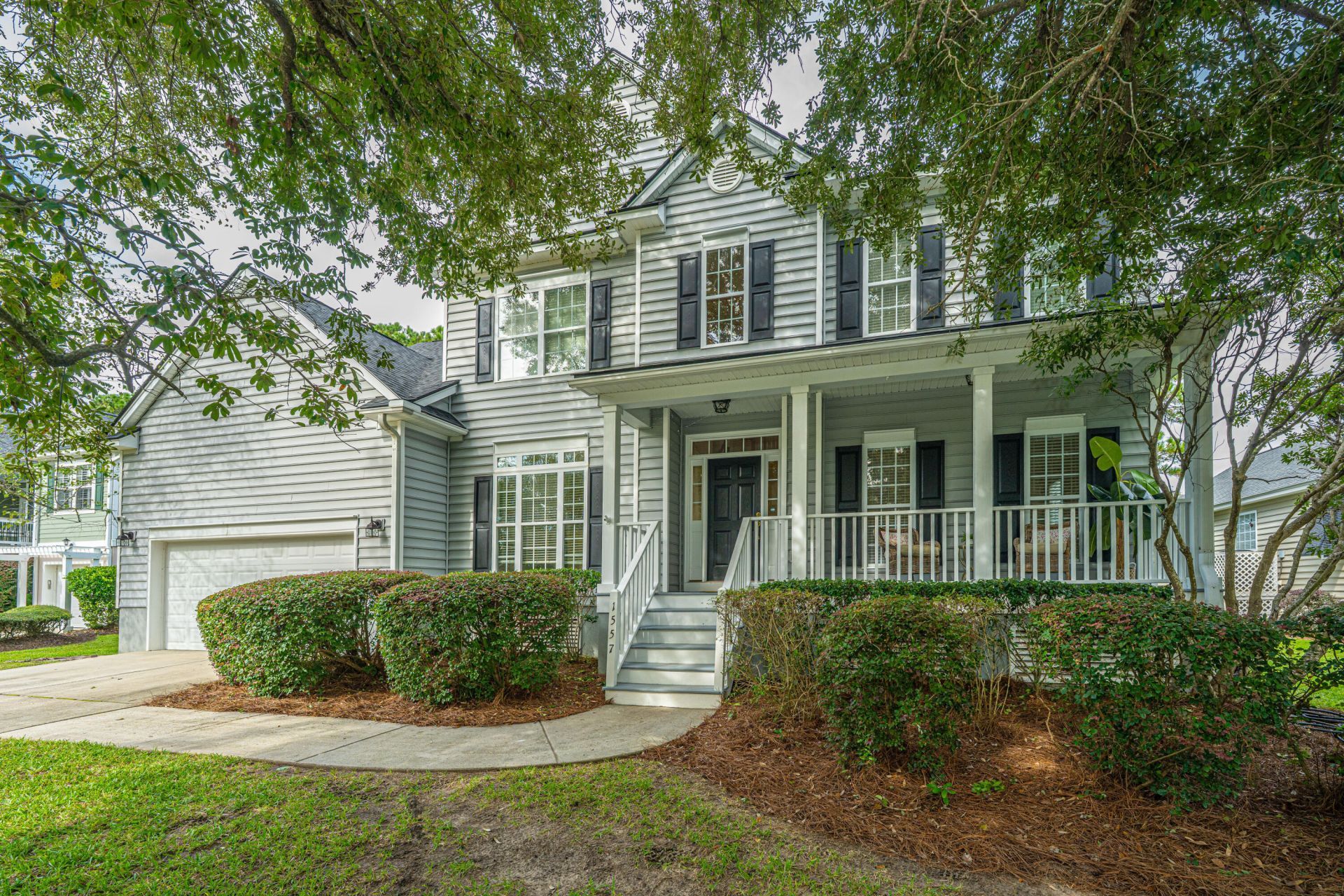 1557 Oakhurst Drive Photo 8