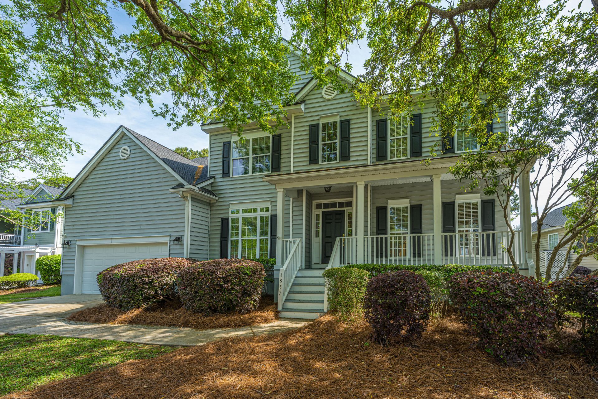 1557 Oakhurst Drive Photo 9