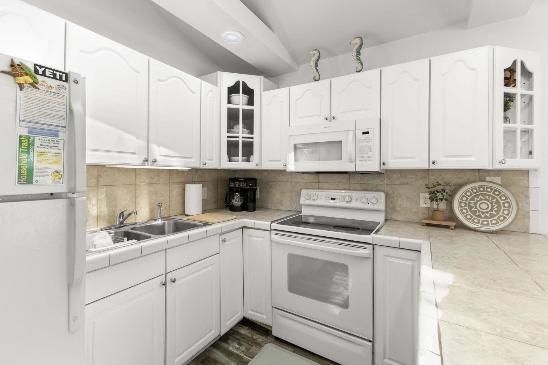 6001-z67 S Kings Hwy.  Photo 14