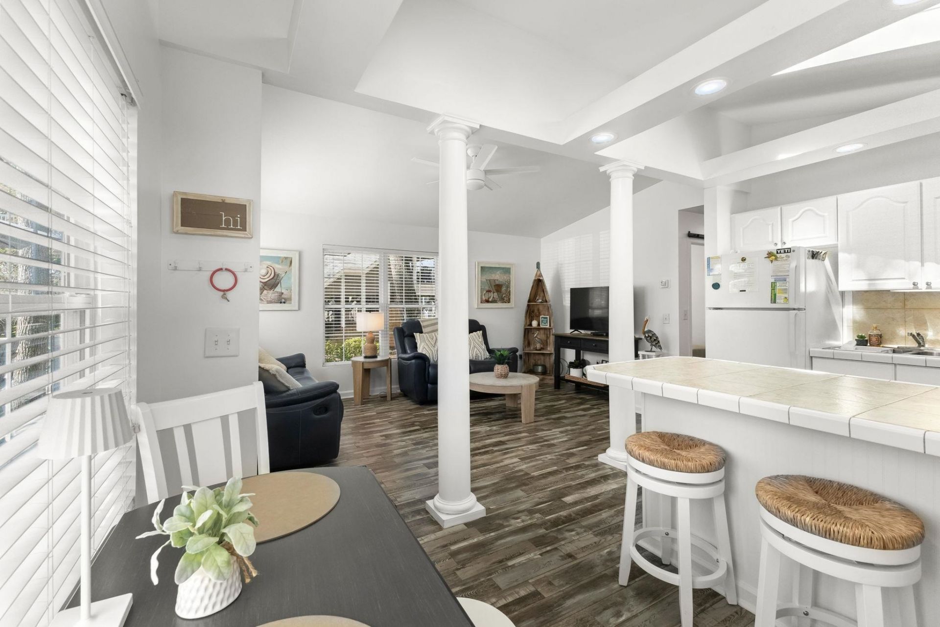 6001-z67 S Kings Hwy.  Photo 15