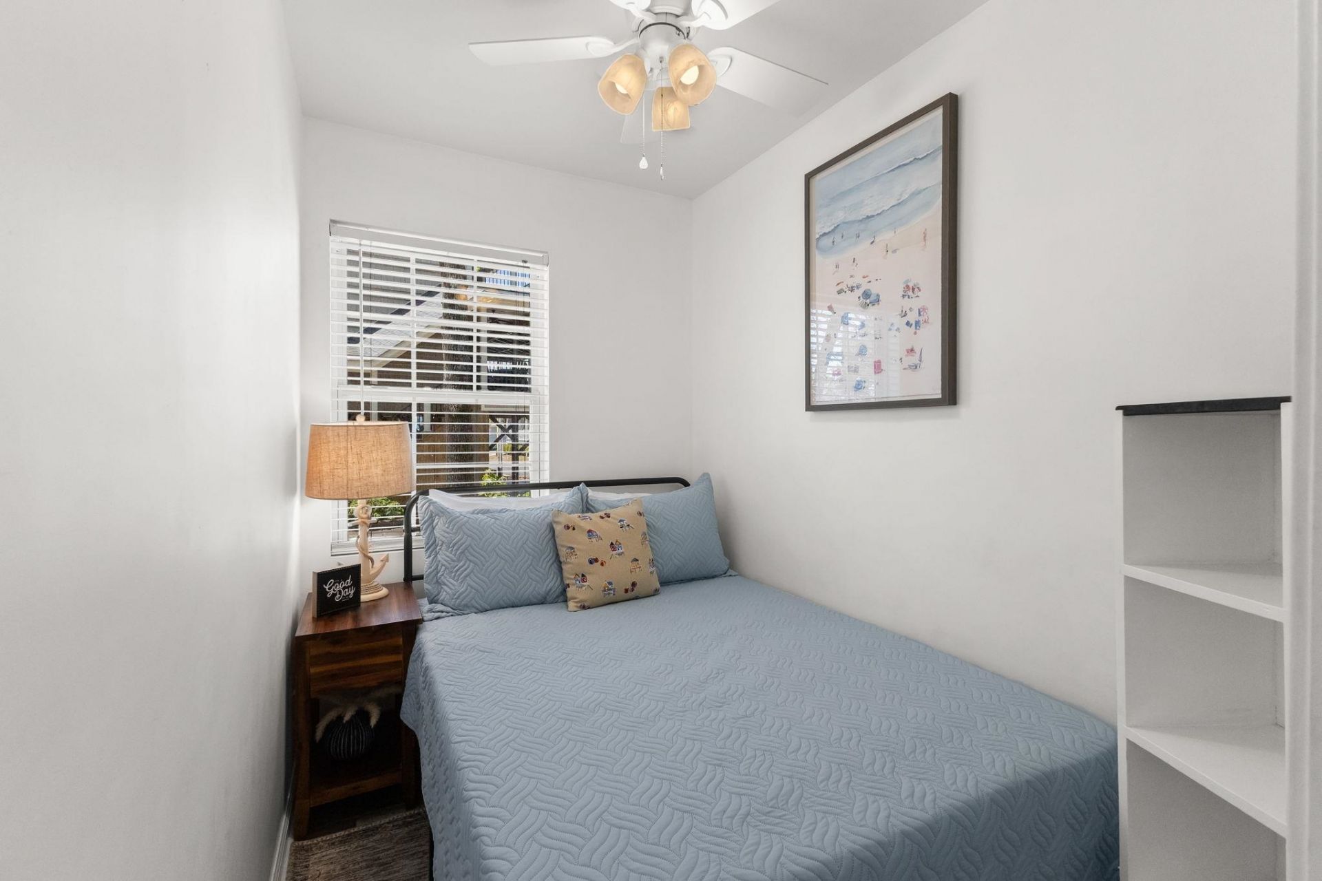 6001-z67 S Kings Hwy.  Photo 22