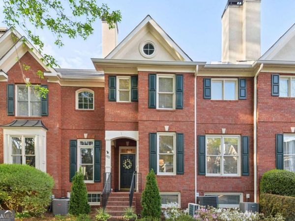 1192 Brookhaven Glen NE, Atlanta, GA 30319