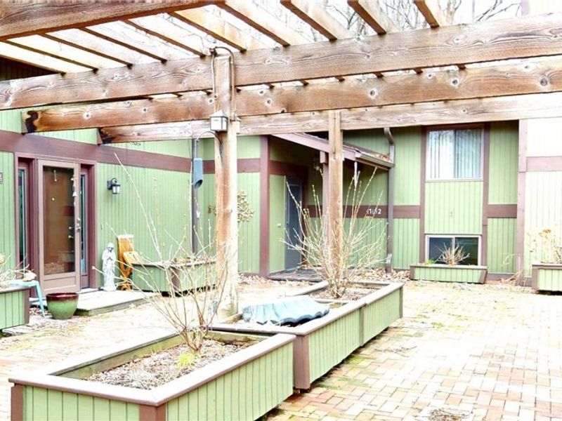 17652 Walnut Trail, Chagrin Falls, OH 44023 Photo 22