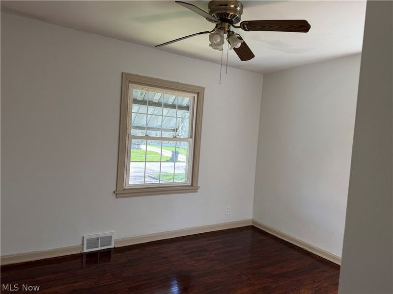 438 Grant Street, Mc Donald, OH 44437 Photo 10