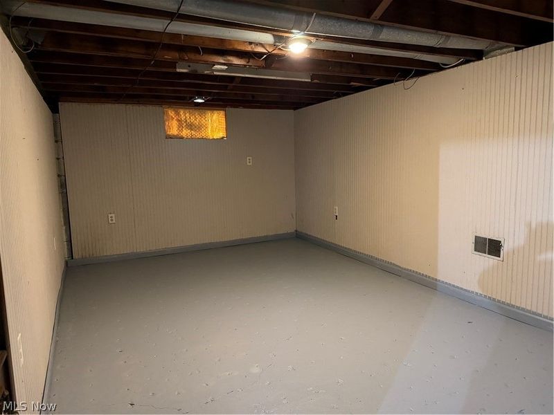 438 Grant Street, Mc Donald, OH 44437 Photo 20