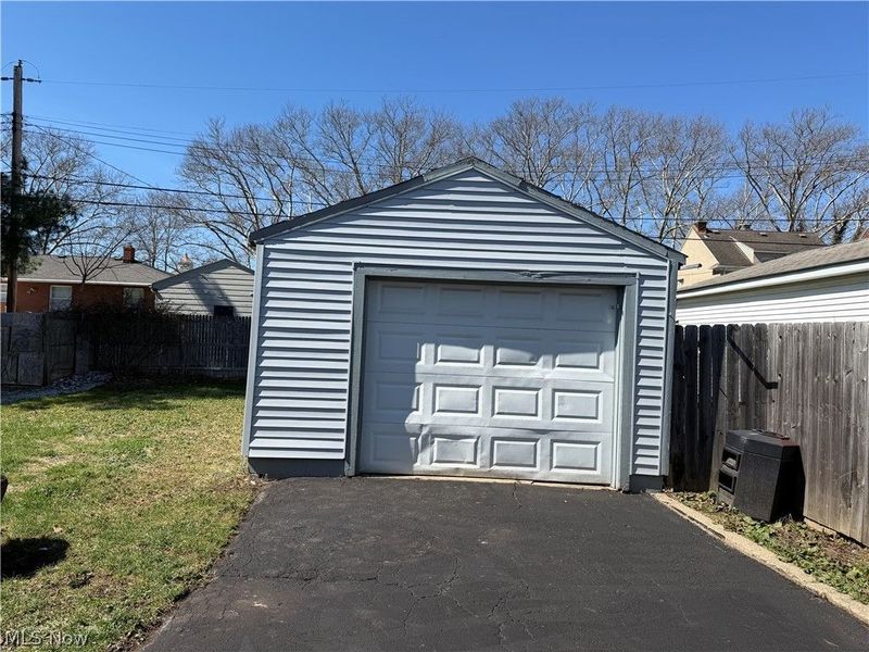 438 Grant Street, Mc Donald, OH 44437 Photo 26