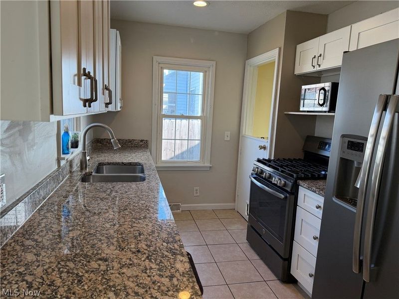 438 Grant Street, Mc Donald, OH 44437 Photo 6