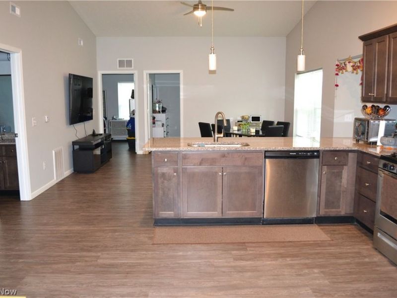 1572 Arrow Drive, Ashland, OH 44805 Photo 10