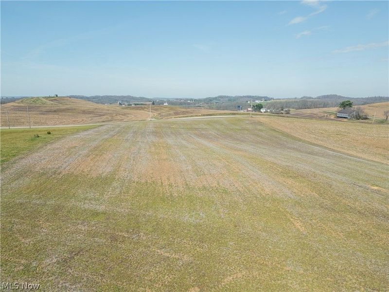 Pleasant Hill Drive, Fresno, OH 43824 Photo 3