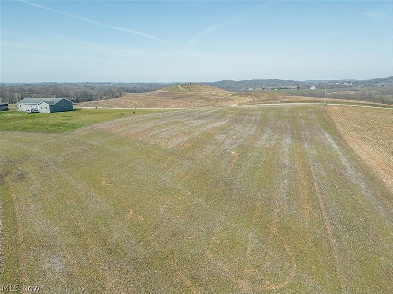 Pleasant Hill Drive, Fresno, OH 43824 Photo 4