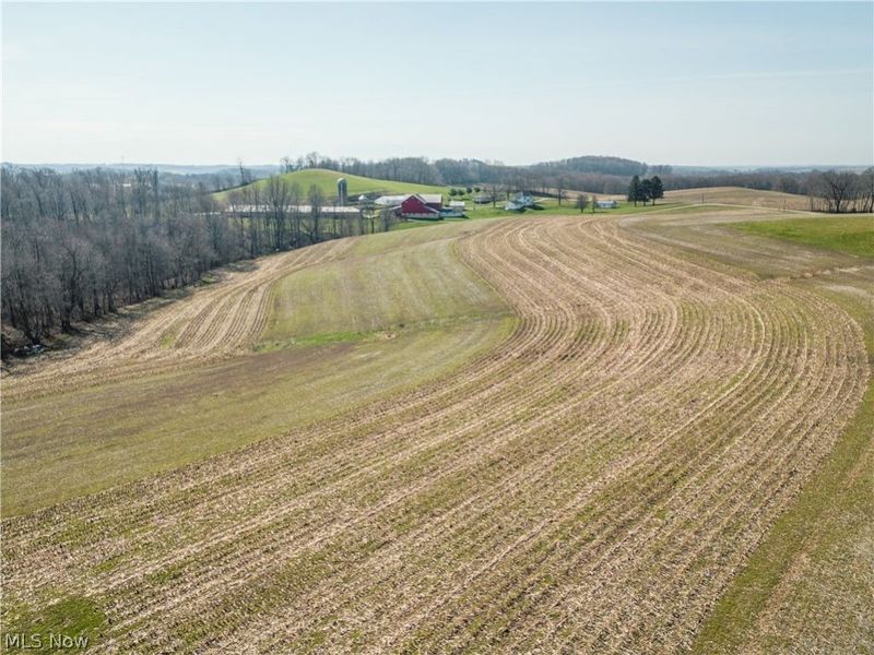 Pleasant Hill Drive, Fresno, OH 43824 Photo 5