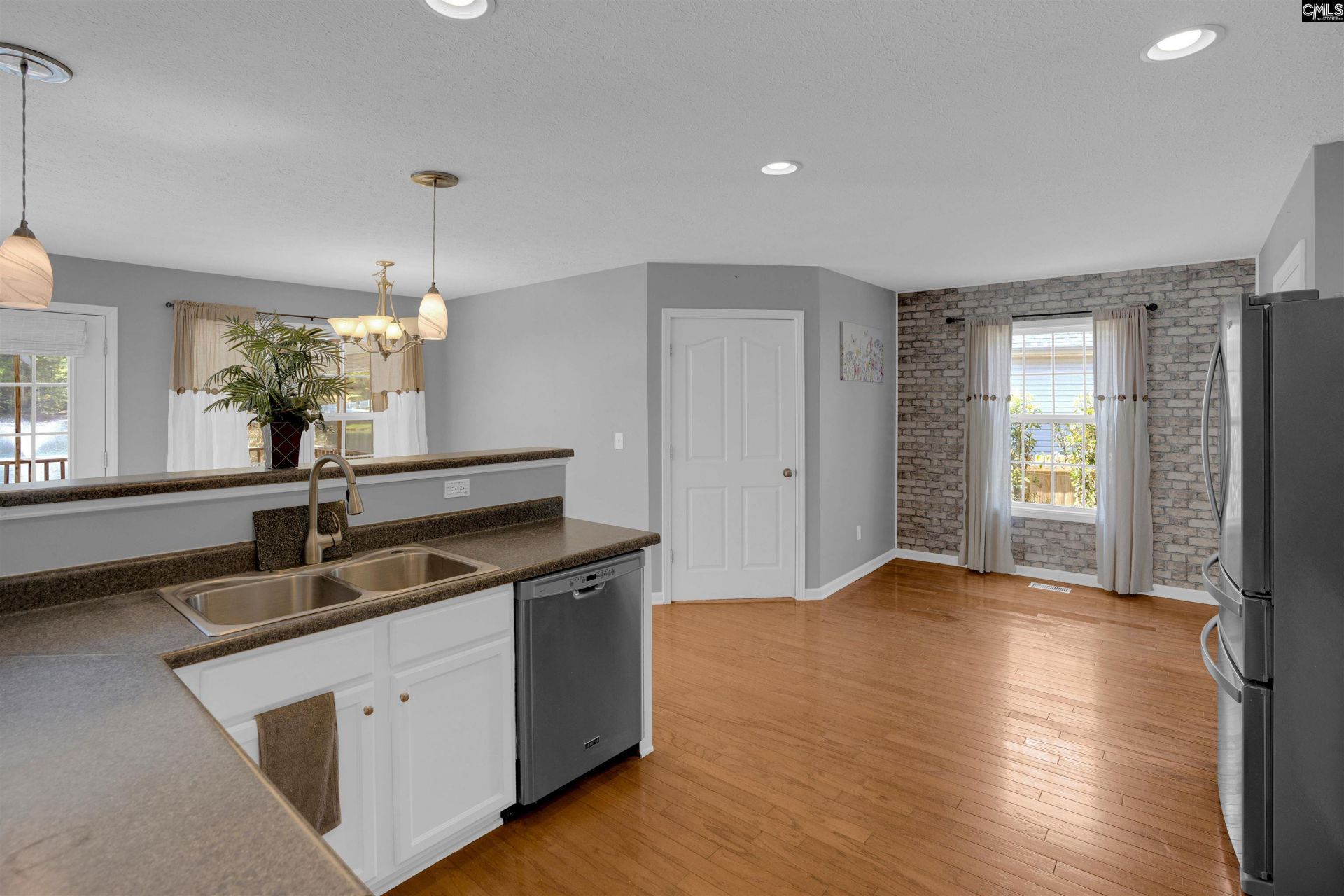 116 Cottingham Court  Photo 27