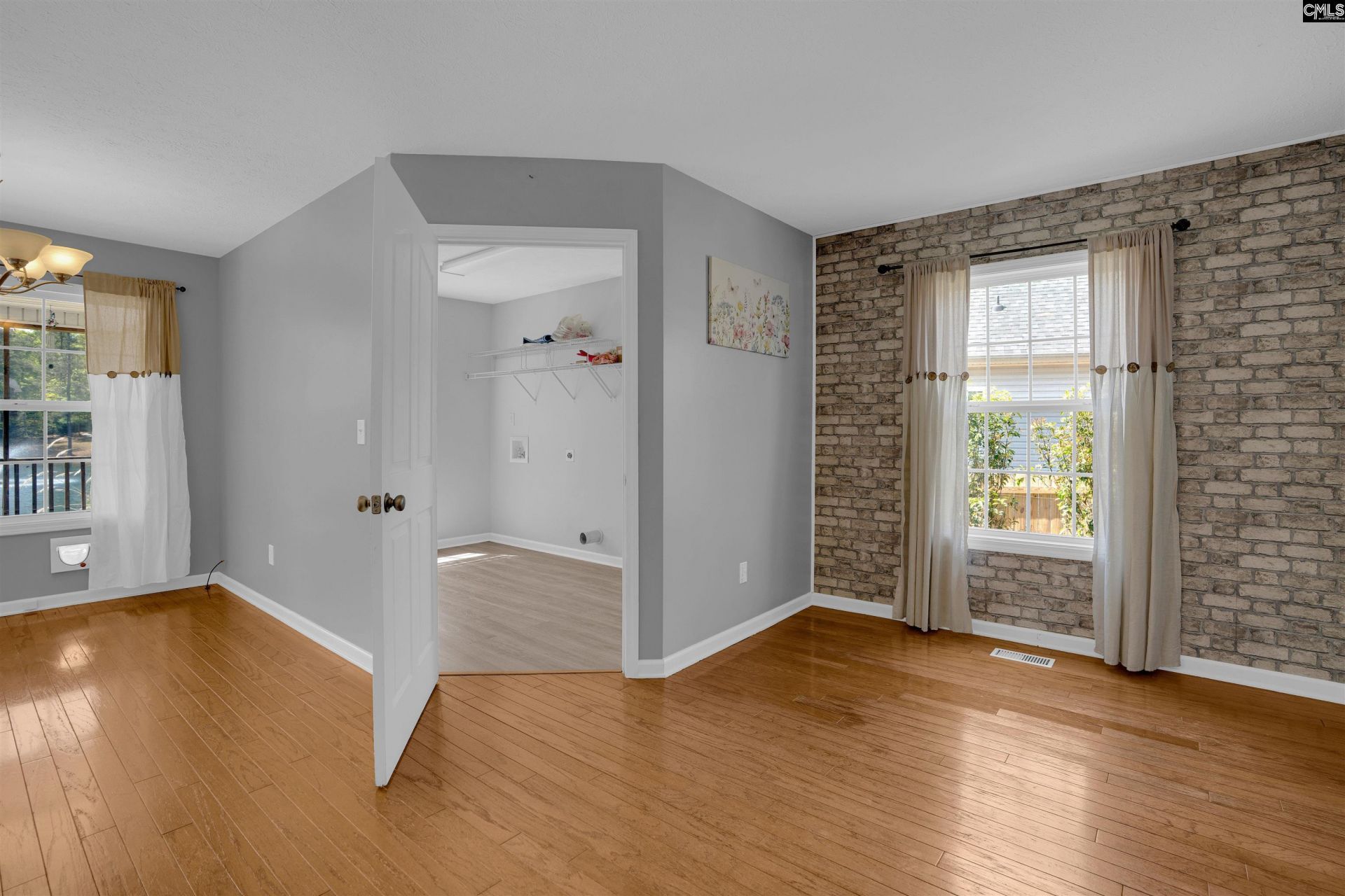 116 Cottingham Court  Photo 28