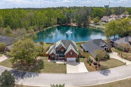 116 Cottingham Court  photo 4