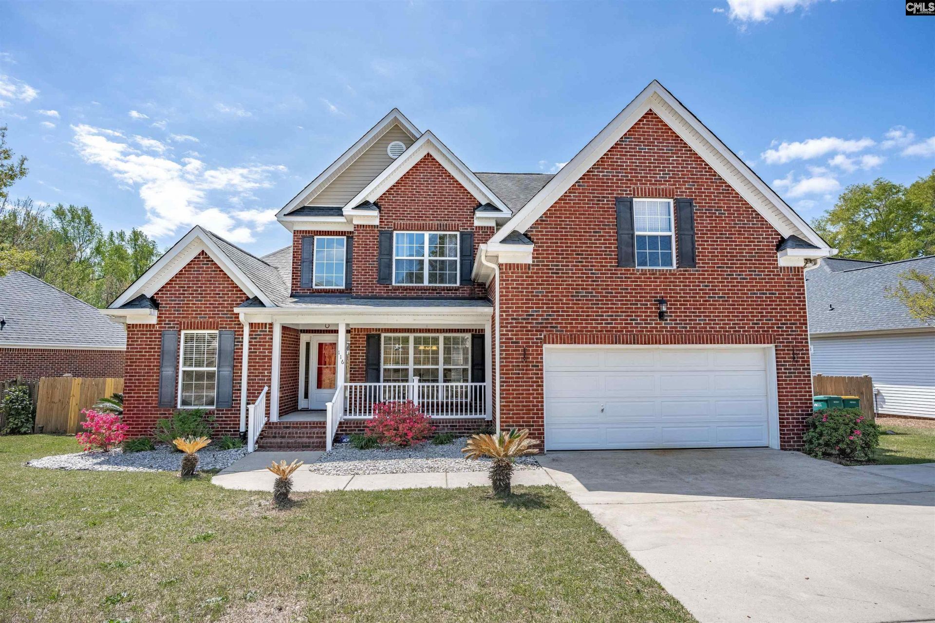 116 Cottingham Court  Photo 5