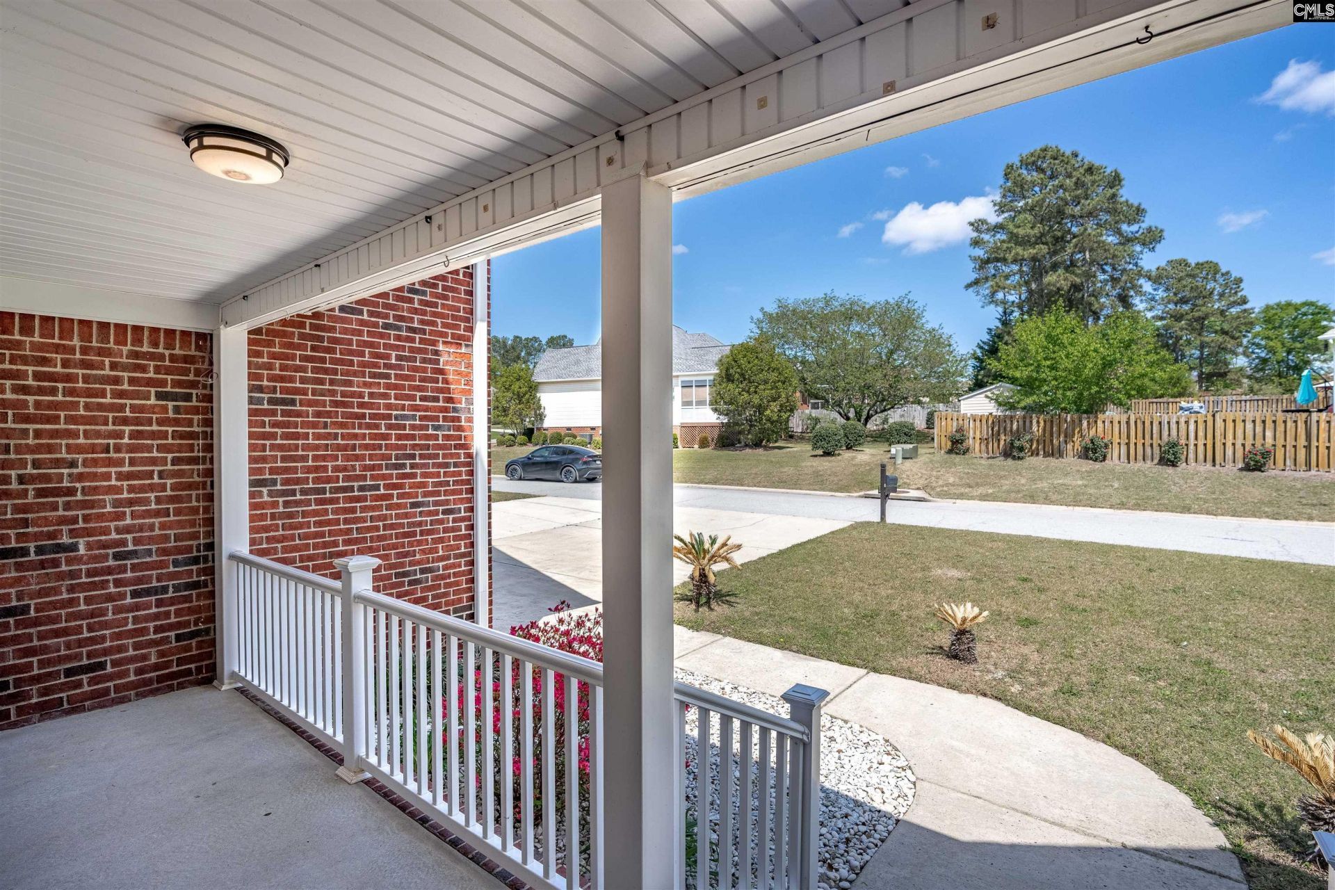 116 Cottingham Court  Photo 7