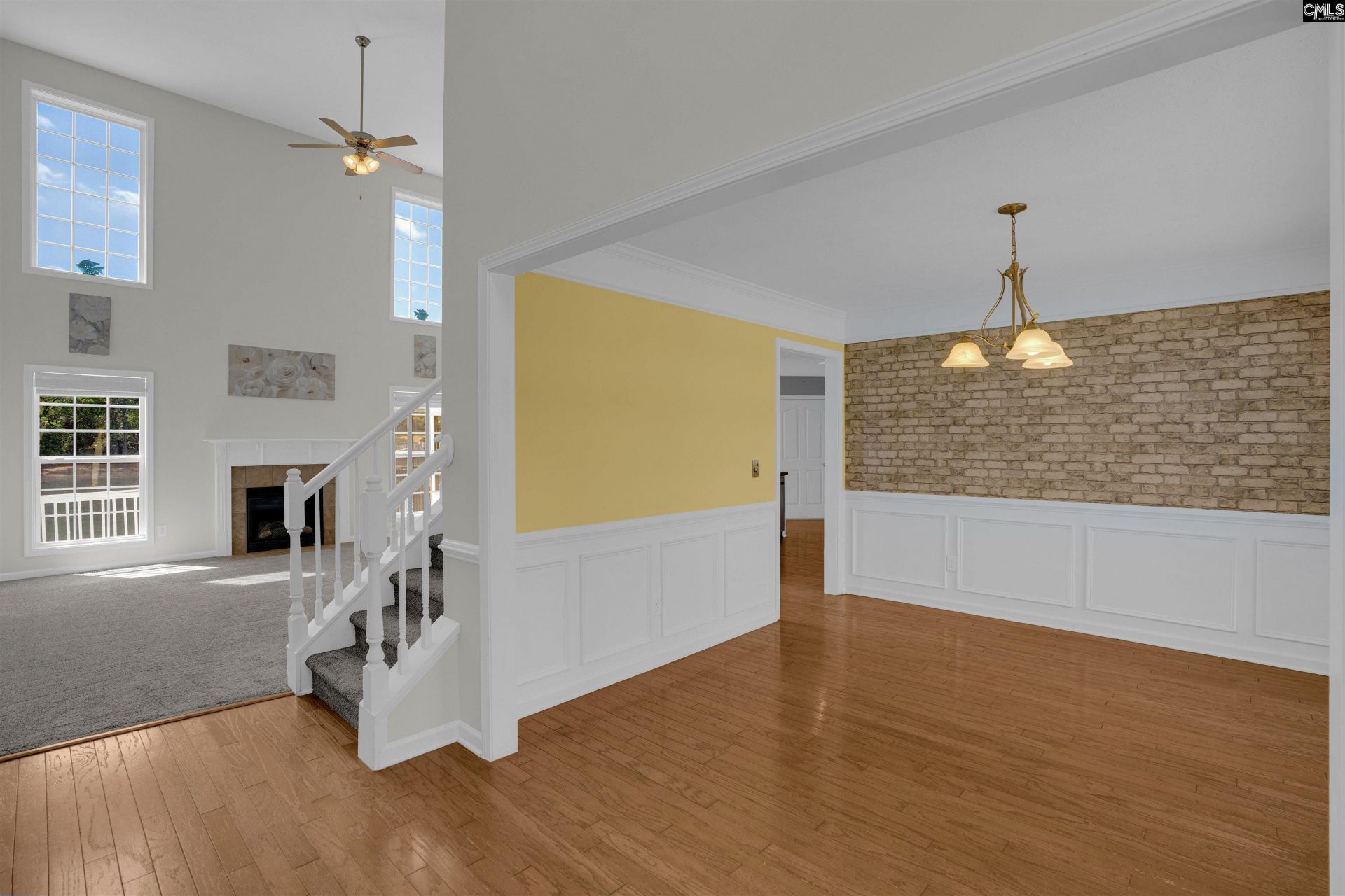 116 Cottingham Court  Photo 8