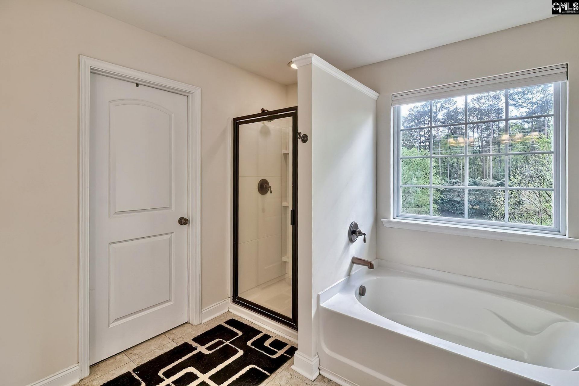 516 Mill Farm Court Photo 22