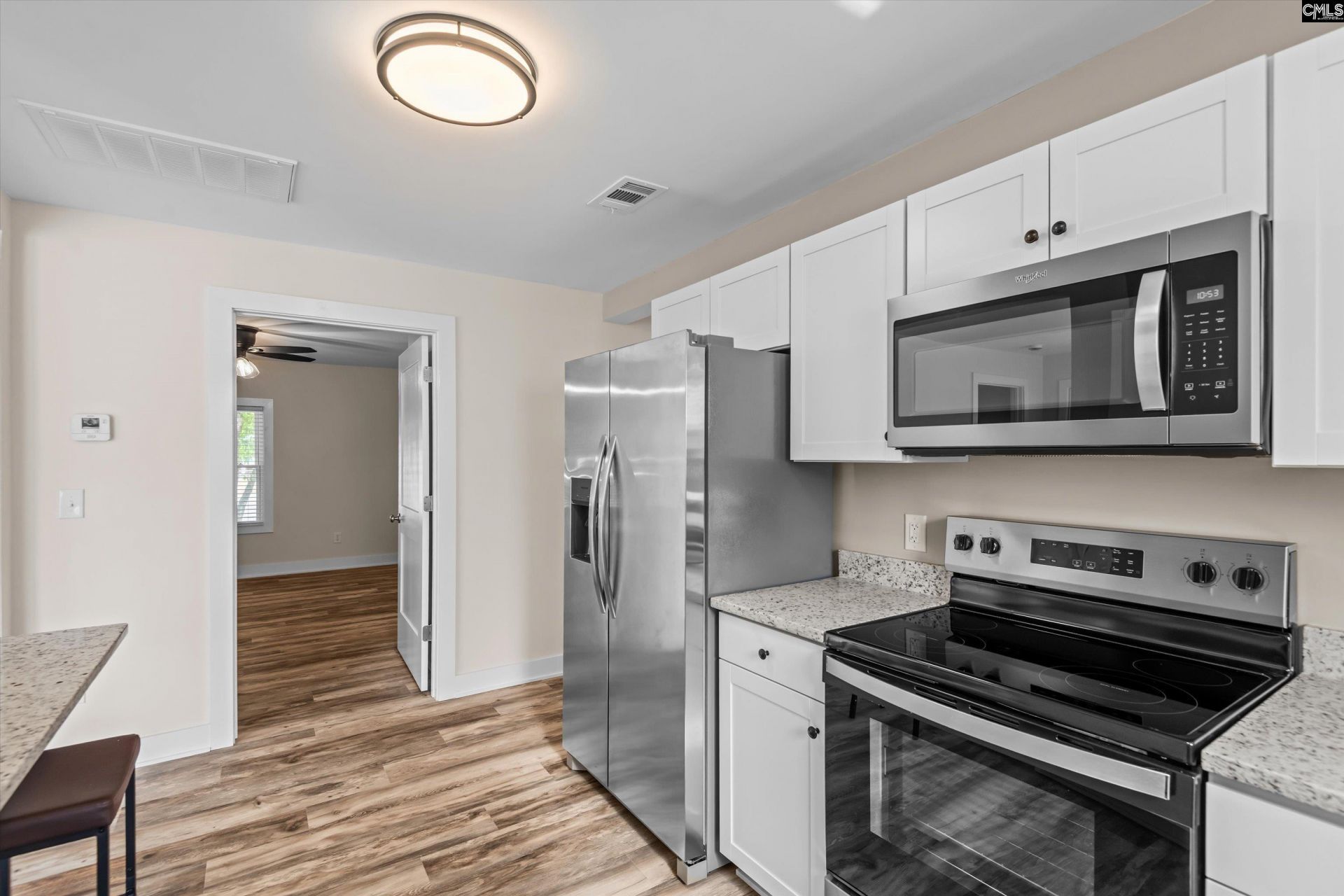 165 W 2nd Street Photo 12