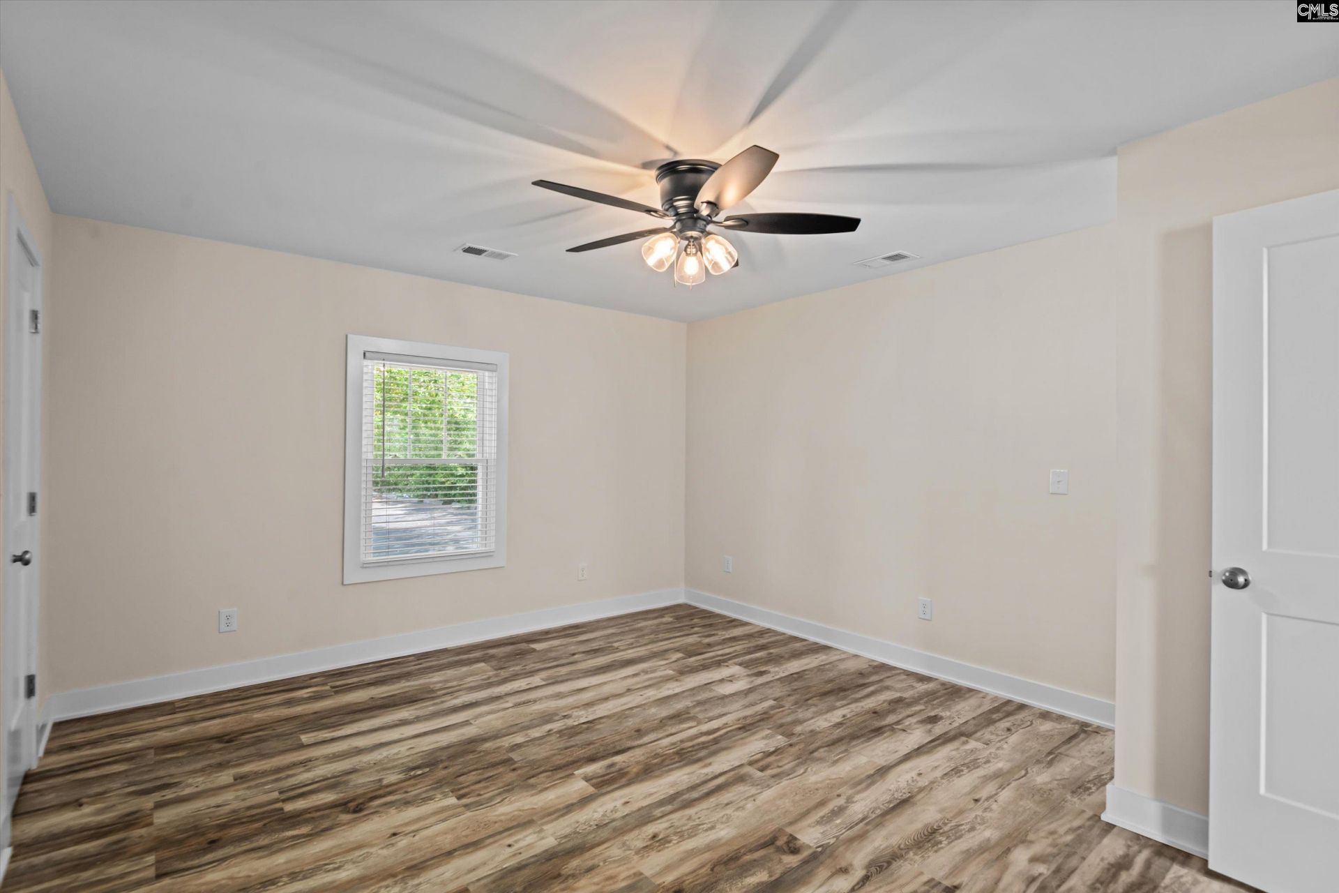 165 W 2nd Street Photo 13