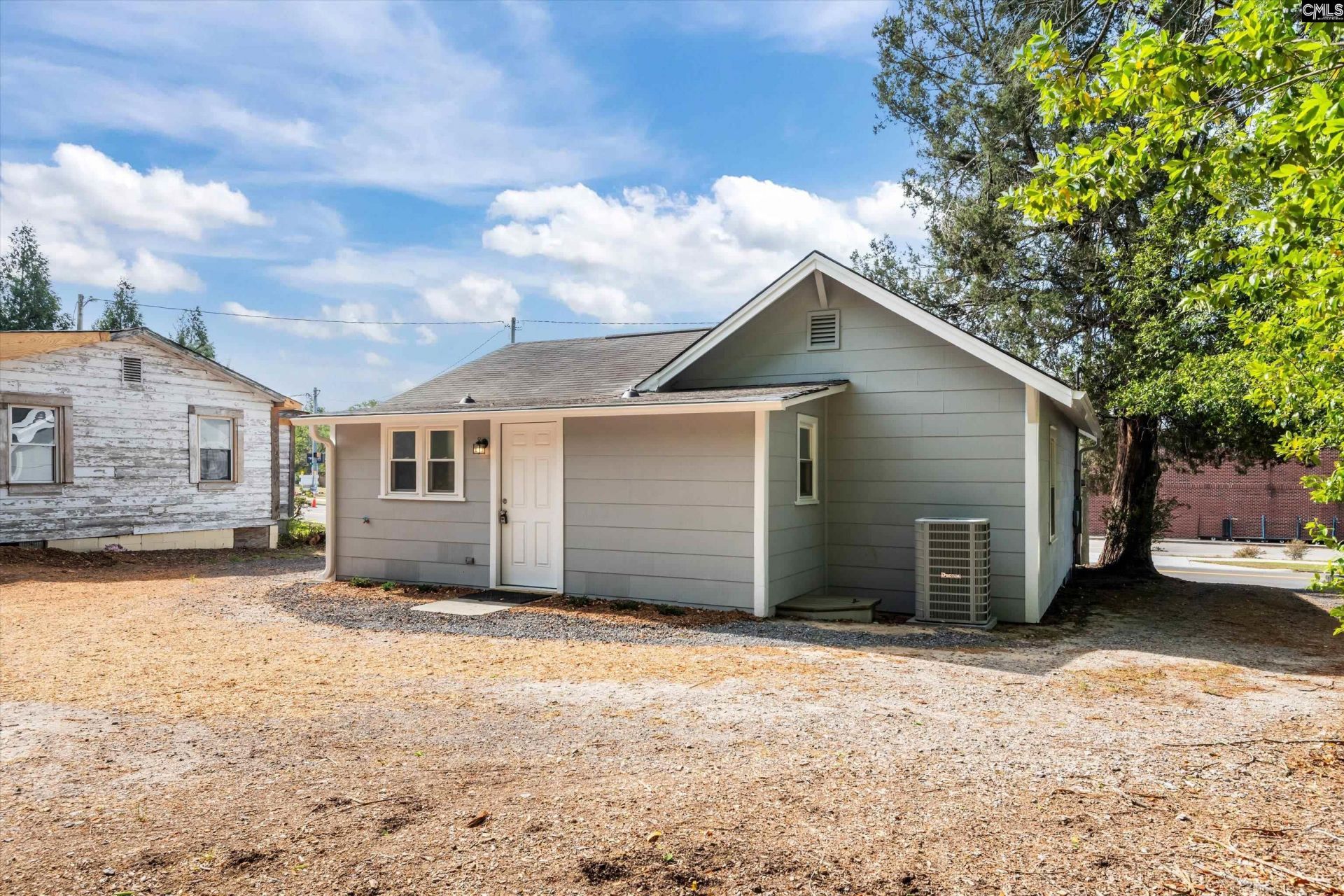 165 W 2nd Street Photo 22