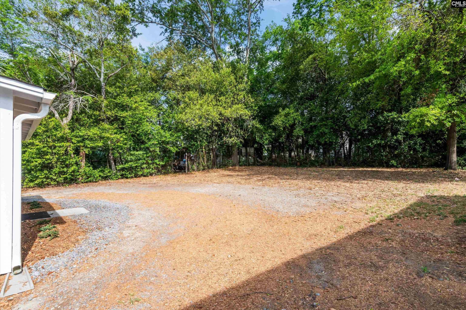 165 W 2nd Street Photo 23