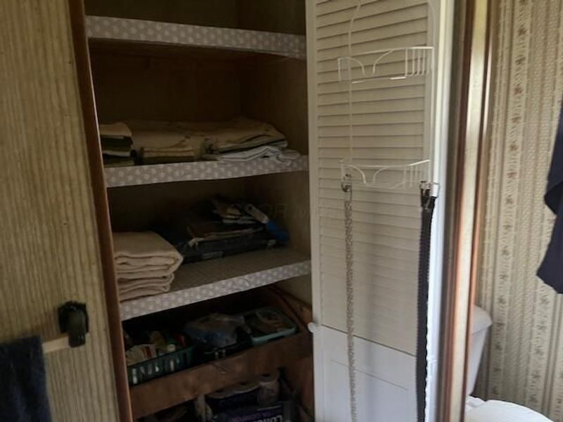 27284 State Route 180, Rockbridge, OH 43149 Photo 36