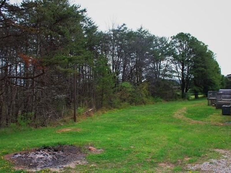 27284 State Route 180, Rockbridge, OH 43149 Photo 9