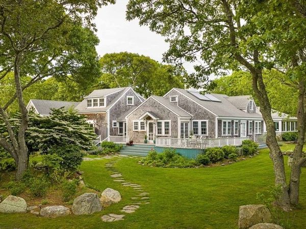 205 South Rd, Chilmark, MA 02575