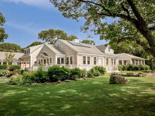 205 South Rd, Chilmark, MA 02575
