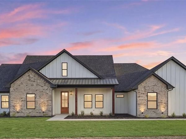 1021 Preserve Street, Weatherford, TX 76085