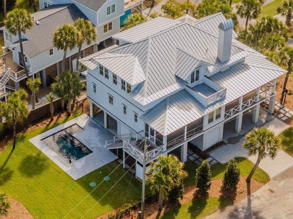 720 W Ashley Avenue, Folly Beach, SC 29439
